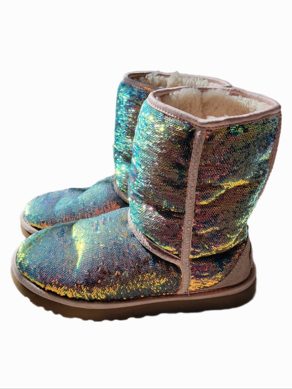 UGG Classic Short Cosmos Sequin Boots Size 7 Rainbow Colors Sparkle Y2K